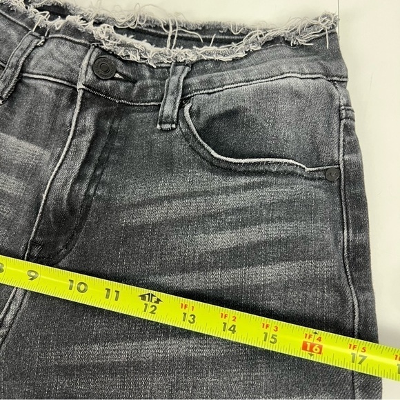 KanCan Junior Women’s Dark Gray Jeans Sz 27 (7) Distressed/Ripped Raw Hems/Waist - Picture 10 of 13